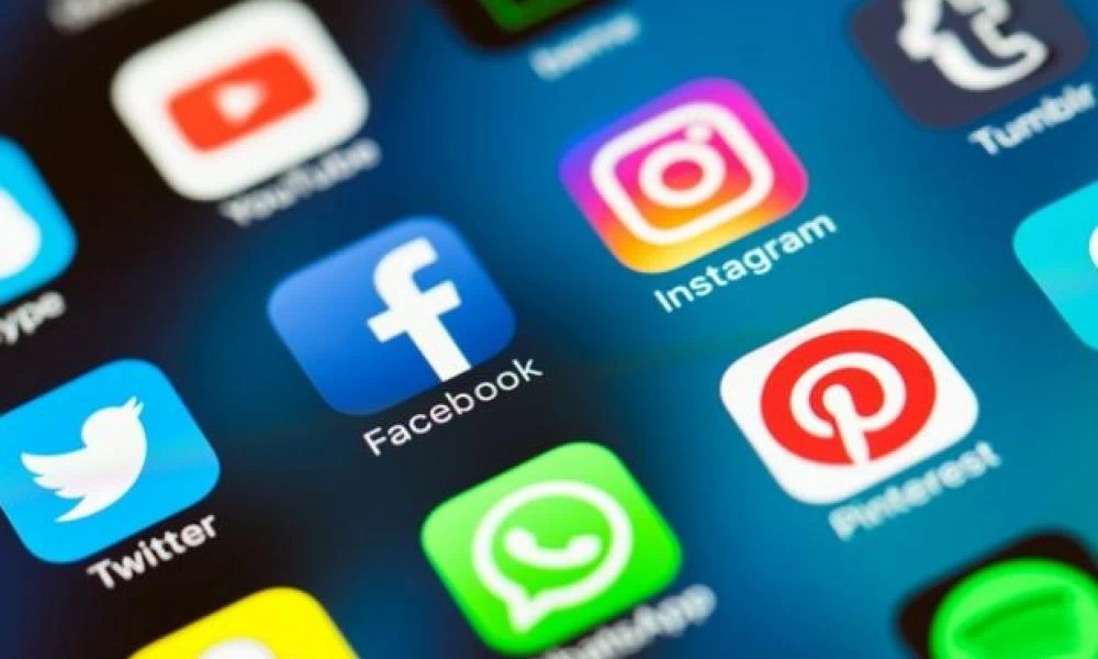 Κορονοϊός: Η ΕΛ.ΑΣ. "σαρώνει" τα social media για τους αρνητές της μάσκας